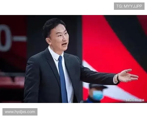 CBA青岛足球教练是谁？：青岛CBA队篮球教练兼任足球指导